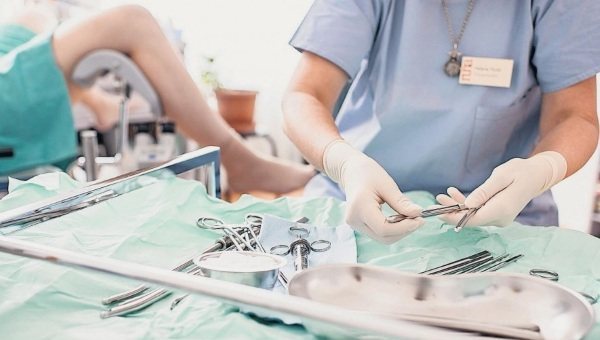 Установка ВМС выполняется на гинекологическом кресле